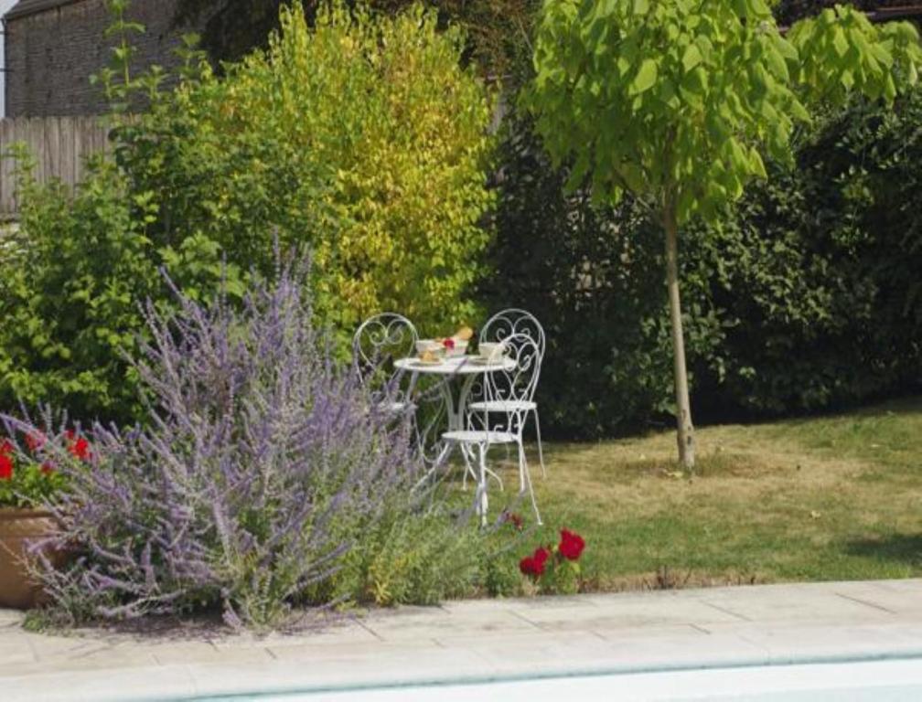 Le Clos Du Murier Chassignelles Ngoại thất bức ảnh